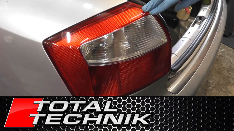 How to Remove Rear Light (Tail Light) - Audi A4 S4 - B6 - 2000-2005